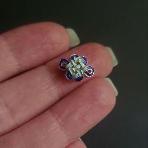Бусина с эмалью "Узелок"